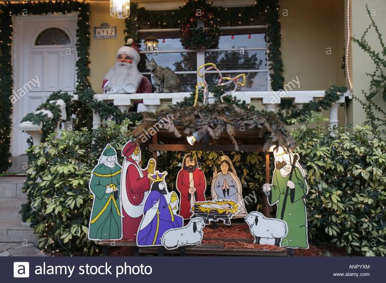 florida-west-miami-christmas-winter-holiday-decoration-xmas-manger-anpyxm